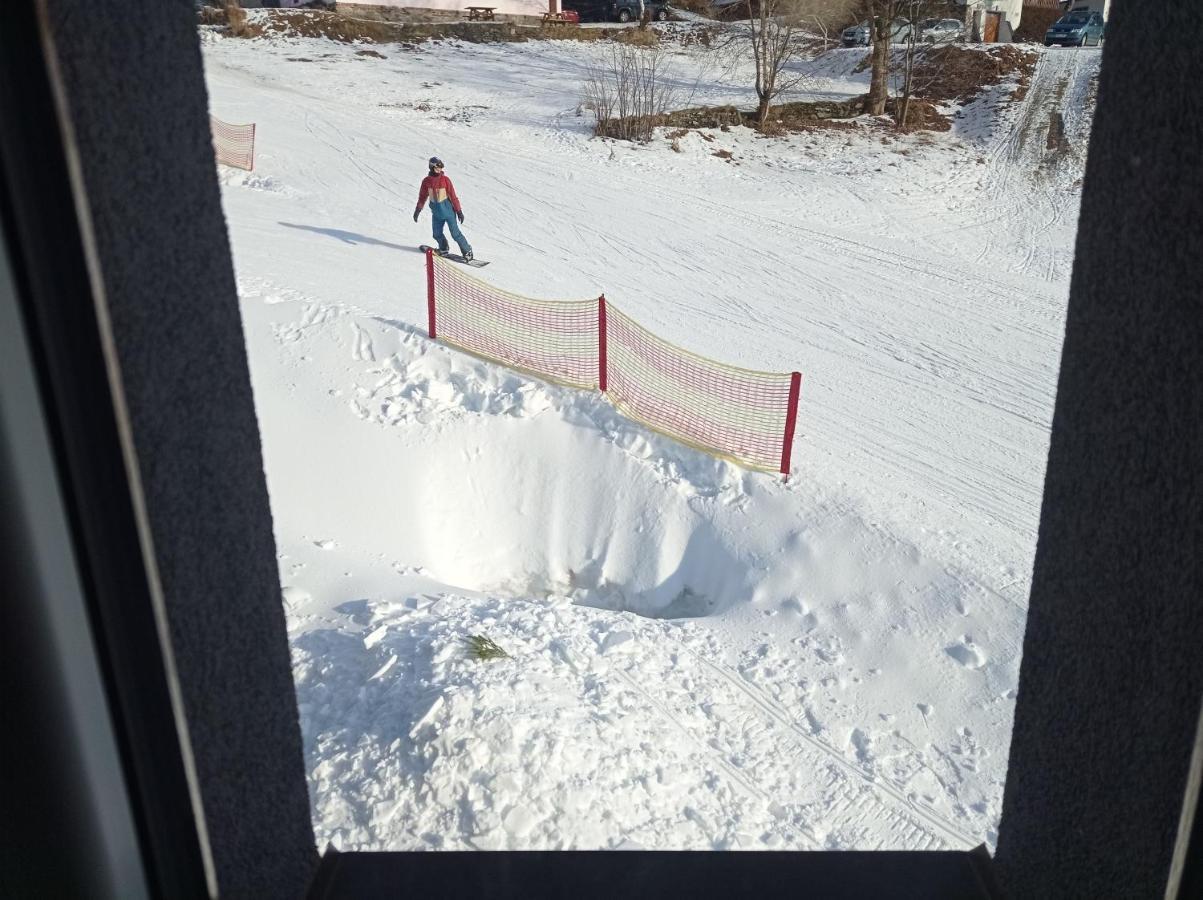 Ski Apartmany Nymburska Chata Pec pod Sněžkou Buitenkant foto